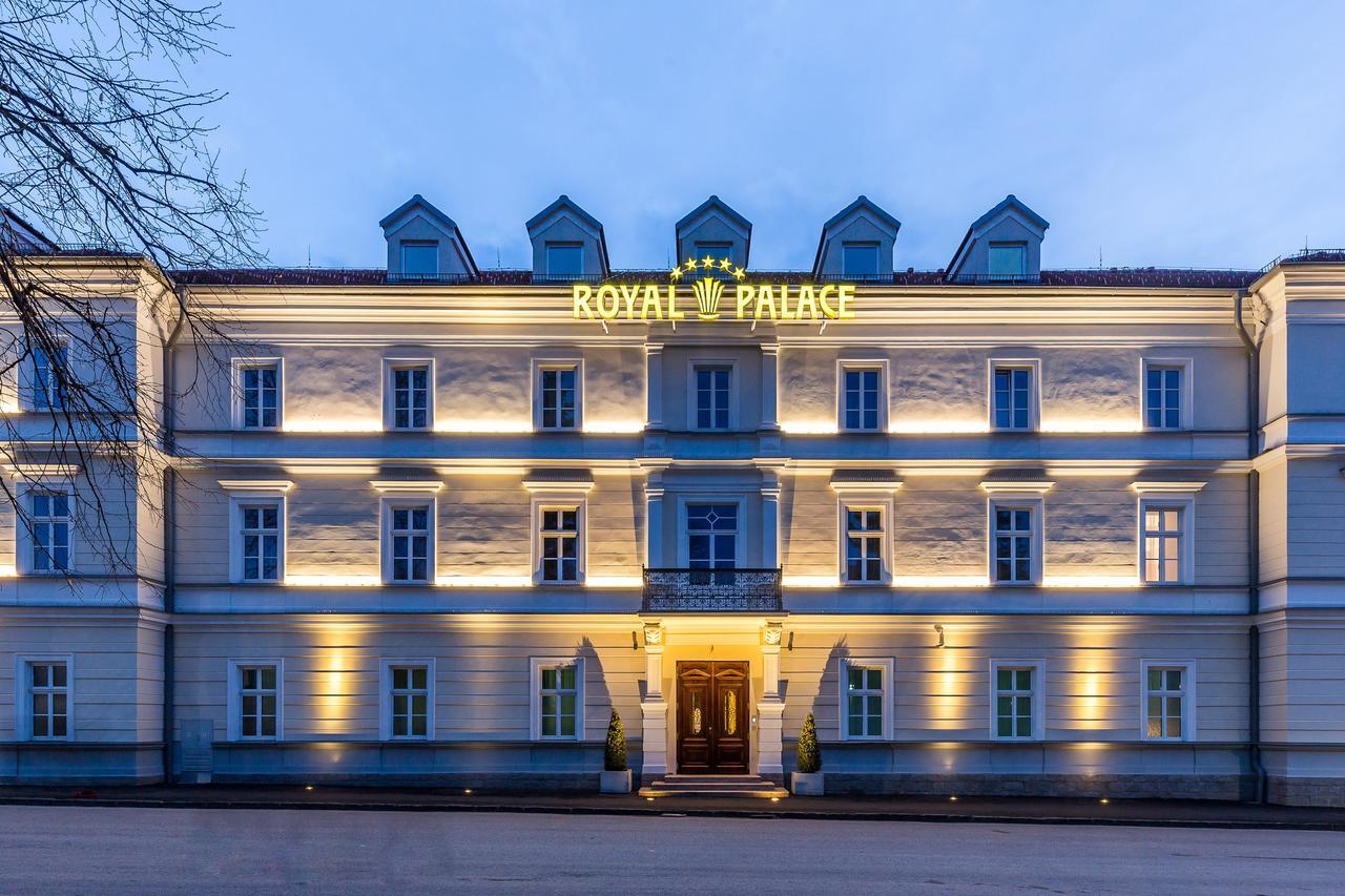 Royal Palace Turčianske Teplice エクステリア 写真