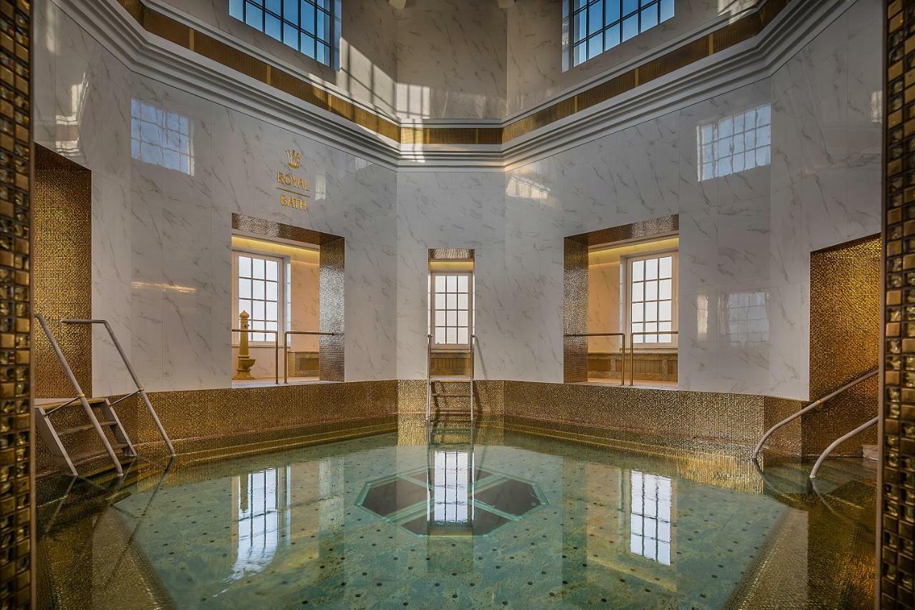 Royal Palace Turčianske Teplice エクステリア 写真
